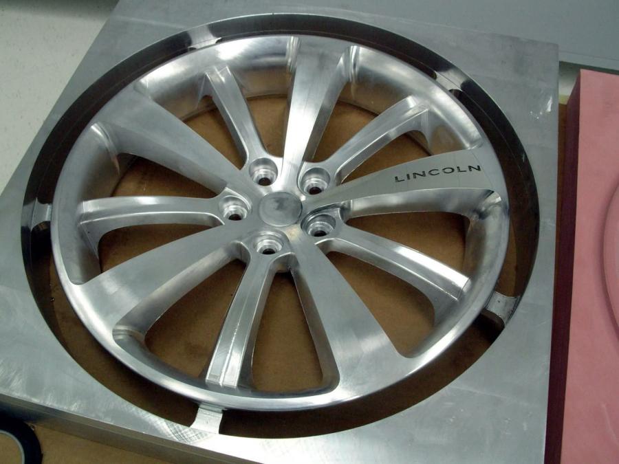  Lincoln MKS Concept 2006 года  (фото 4 из 31)